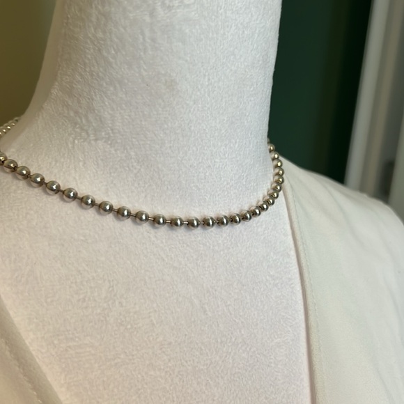 FAS .925 sterling silvered bead necklace size 16 inch. - Picture 8 of 8